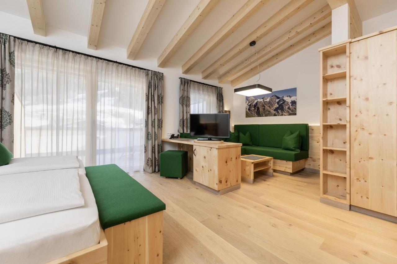 Hotel Tauernhof Kaprun Exteriör bild