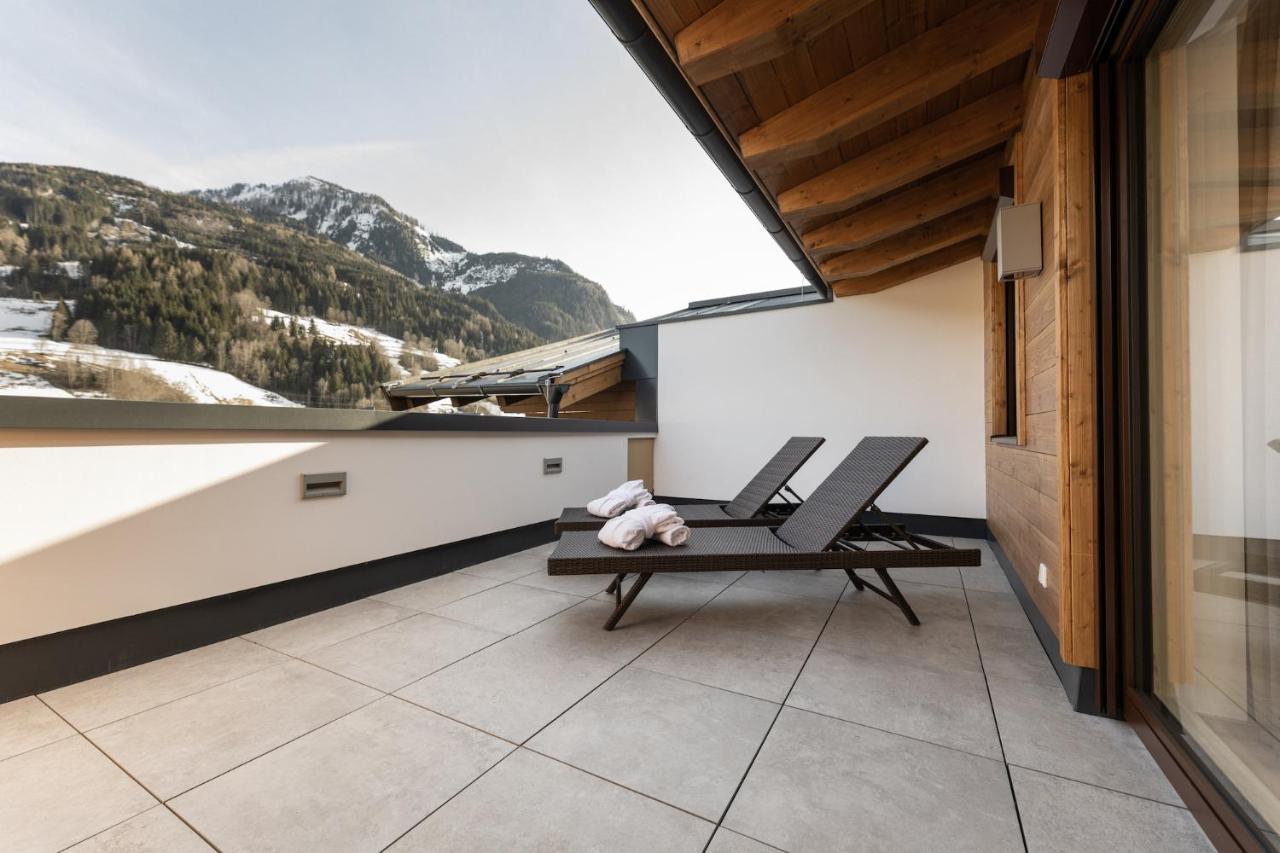 Hotel Tauernhof Kaprun Exteriör bild