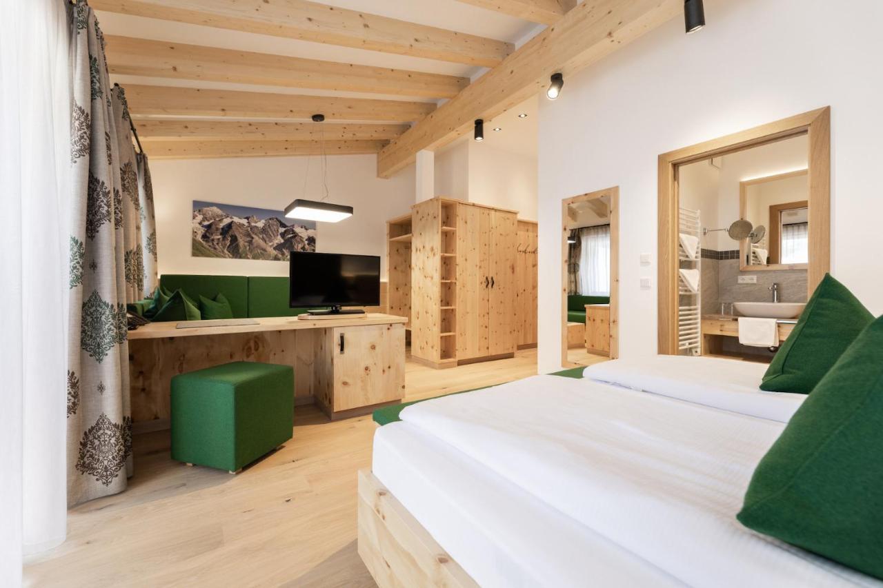 Hotel Tauernhof Kaprun Exteriör bild