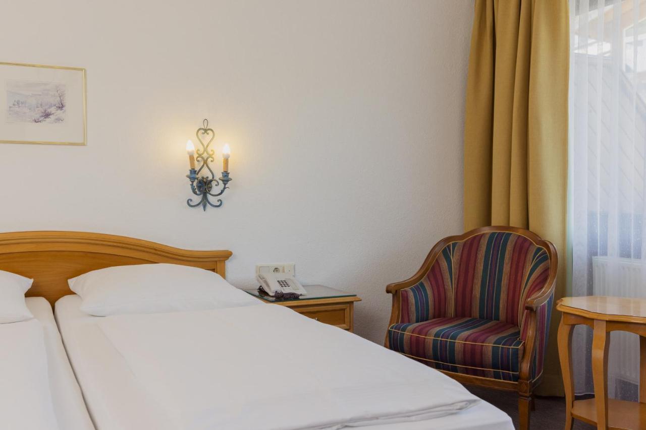 Hotel Tauernhof Kaprun Exteriör bild
