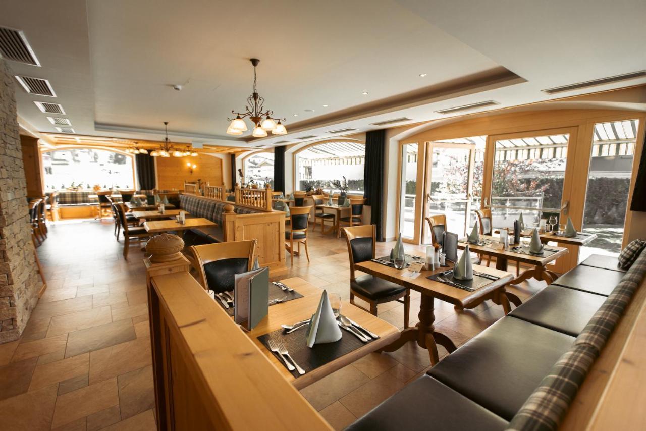 Hotel Tauernhof Kaprun Exteriör bild